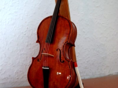 Cello Miniatur Handarbeit