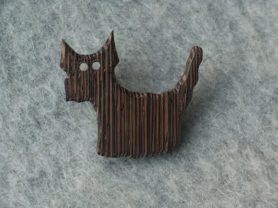 Anstecknadel Eule Holz